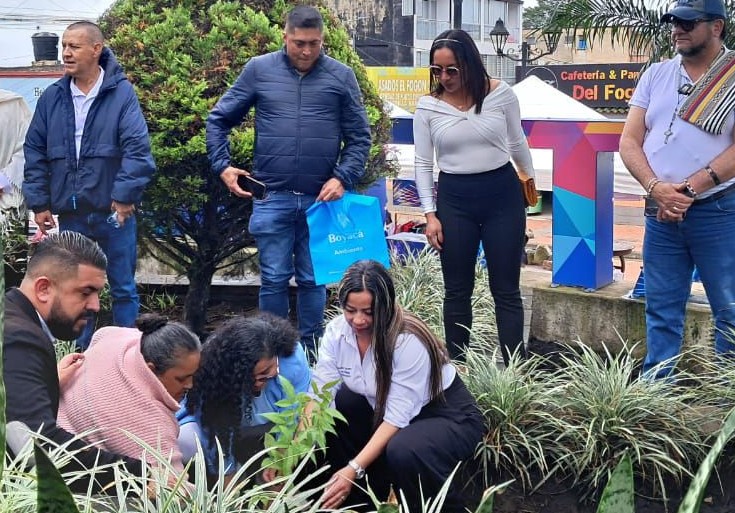  De interés –  13 – ABRIL – 3 – Gobernación de Boyacá participó en la conmemoración del Día Nacional de la Memoria y Solidaridad con las Víctimas- 