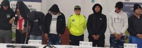  Lo último – MAYO – 12 – 1 –  Policía de Boyacá, indica que extorsionaban a un ciudadano de Duitama, sujetos de una estructura delincuencial integrada por venezolanos –