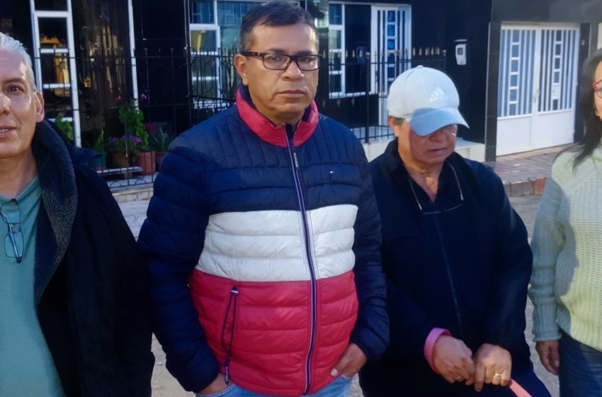 Lo último – SEP – 26 – 2 – Residentes del Los Laureles reclaman que se cumpla convenio de pavimentación de vías –